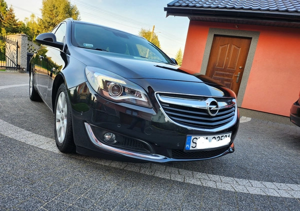 Opel Insignia cena 47500 przebieg: 97000, rok produkcji 2015 z Poręba małe 301